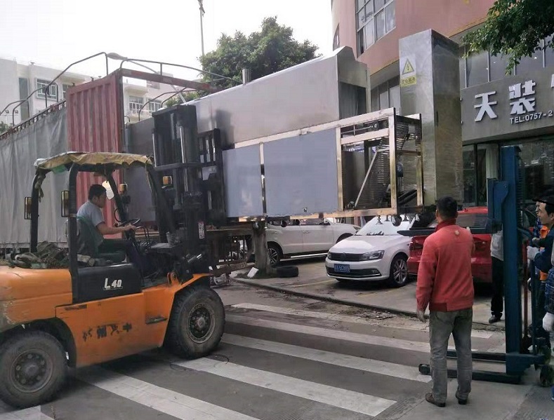 出貨南昌超聲波清洗噴淋設備裝車